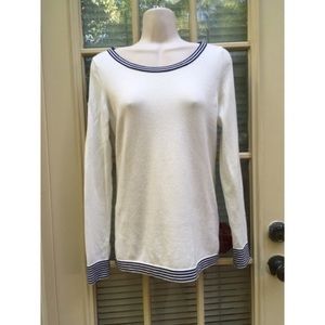 Banana Republic White Preppy Sweater Small